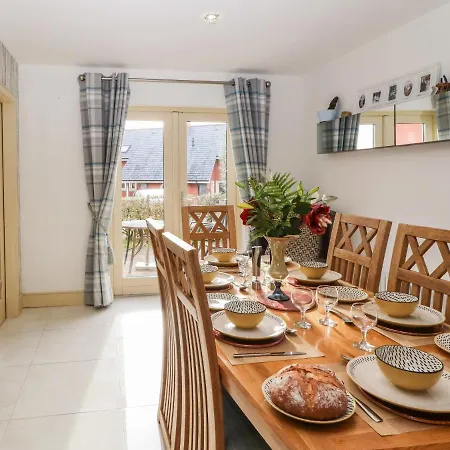 Ring Of Kerry Golf Club * קנמארה